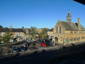 Moreton-in-Marsh