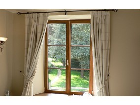 Curtains & soft furnishings