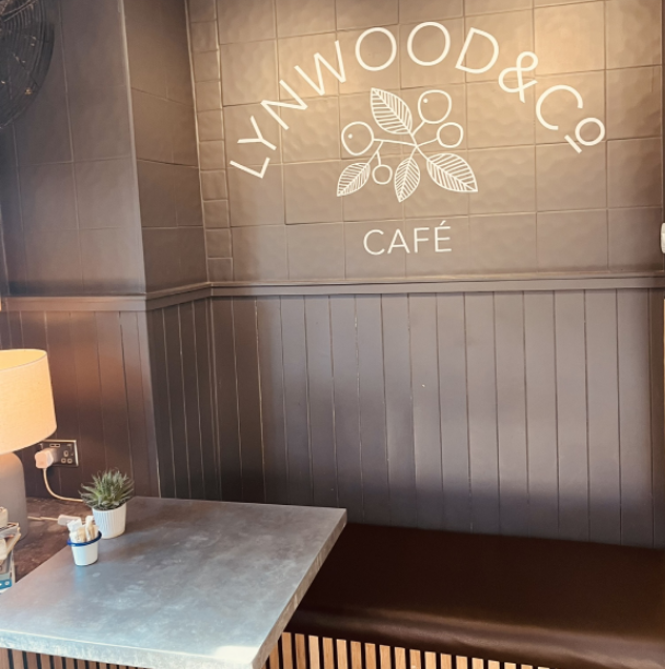 Lynwood Cafe in Northleach