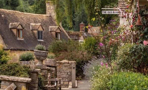 Cotswolds Film Locations: TV and Film Spots You Can Visit