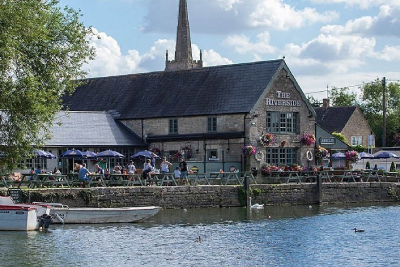 Riverside pub in Lechlade in the Cotswolds