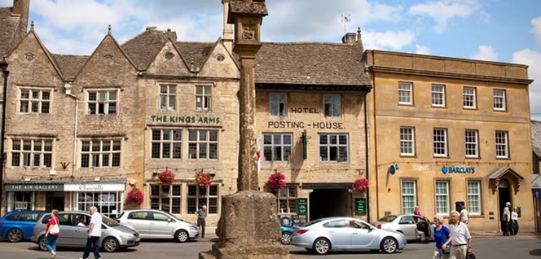 Centre of Stow-on-the-Wold